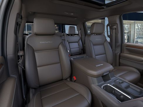New 2026 GMC Sierra 2500 Denali w/ Technology Package AWD/4WD image 16