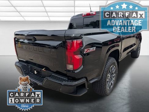Used 2023 Chevrolet Colorado Z71 w/ Advanced Trailering Package AWD/4WD image 28