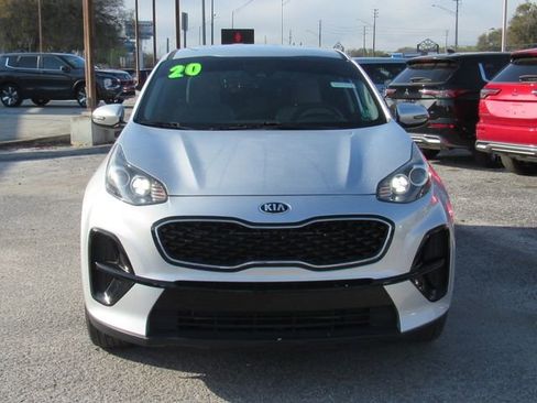 Used 2020 Kia Sportage LX w/ LX Popular Package image 8