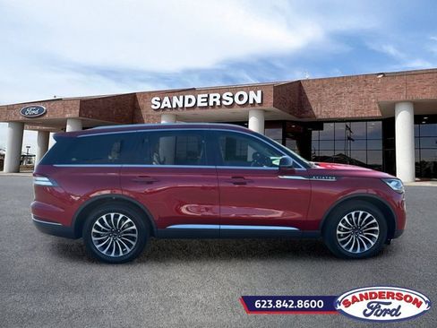 Used 2020 Lincoln Aviator Reserve w/ Equipment Group 201A AWD/4WD image 2