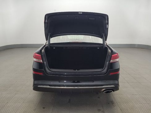 Used 2019 Kia Optima LX image 29