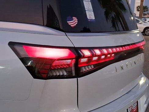 New 2026 INFINITI QX80 Luxe w/ Cargo Package image 9