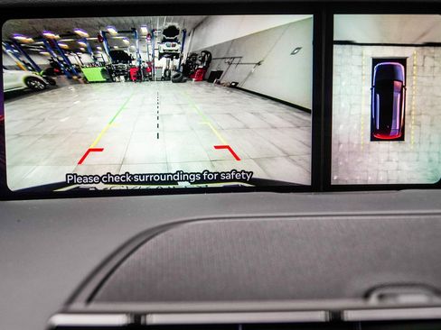 Used 2024 Lincoln Nautilus Reserve w/ Equipment Group 202A image 30