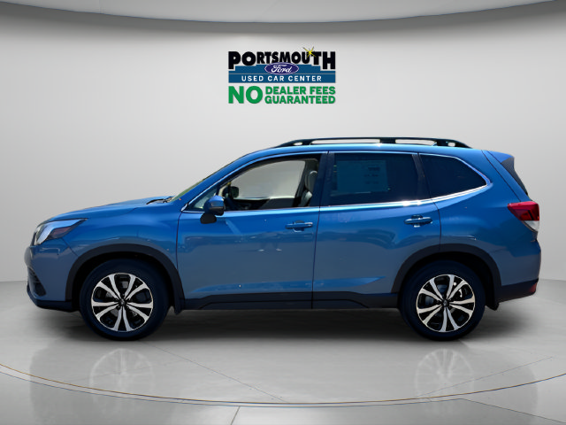 Used 2023 Subaru Forester Limited AWD/4WD image 2