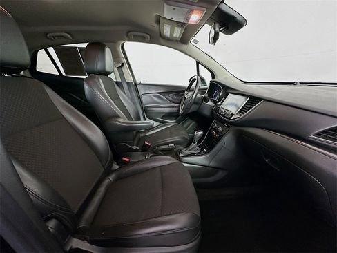 Used 2018 Buick Encore Preferred image 25