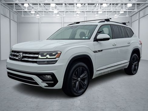 Used 2020 Volkswagen Atlas SE w/ Panoramic Sunroof Package AWD/4WD image 3
