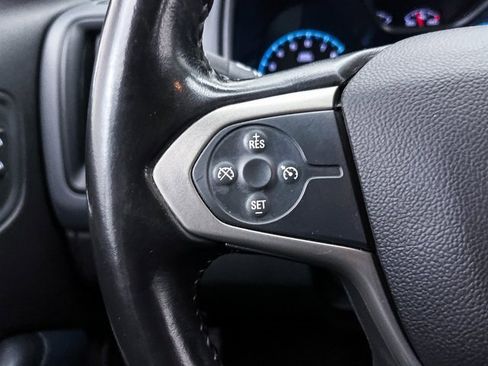 Used 2018 Chevrolet Colorado Z71 image 30