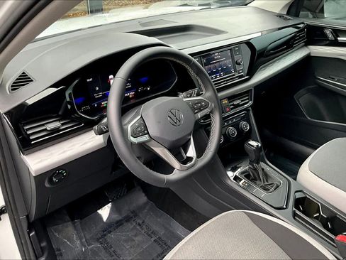 Used 2023 Volkswagen Taos S image 16