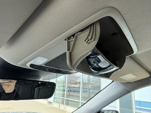 Used 2023 Honda Pilot EX-L image 28