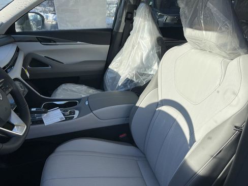 New 2026 INFINITI QX60 Luxe w/ Cargo Package image 9