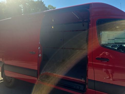 New 2025 Mercedes-Benz Sprinter 2500 image 23