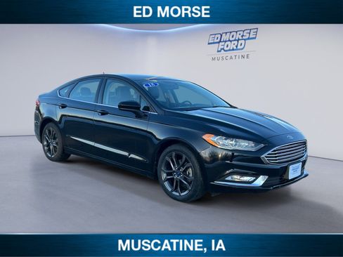 Used 2018 Ford Fusion SE w/ Equipment Group 201A image 7