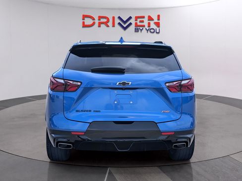 Used 2021 Chevrolet Blazer RS w/ Enhanced Convenience Package image 4