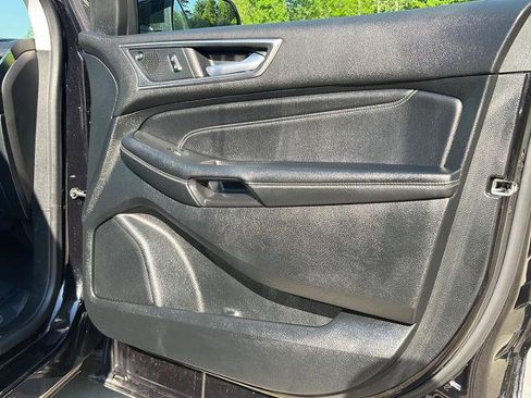 Certified 2024 Ford Edge Titanium AWD/4WD image 25