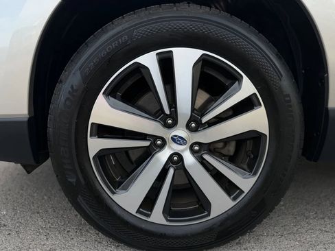 Used 2019 Subaru Outback 2.5i Limited AWD/4WD image 24