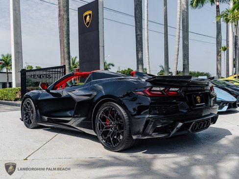 Used 2026 Chevrolet Corvette ZR1 w/ Stealth Interior Trim Package RWD image 5