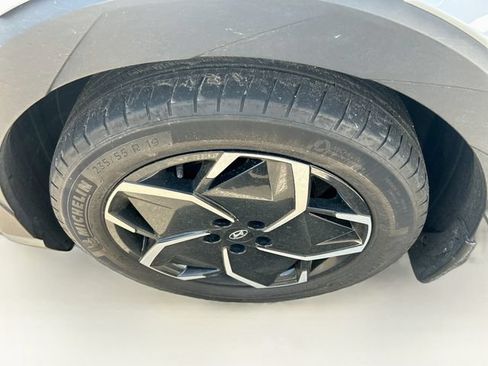 Used 2024 Hyundai Ioniq 5 SEL AWD/4WD image 11