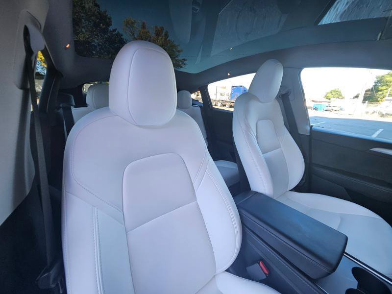 Used 2023 Tesla Model Y Long Range AWD/4WD image 59