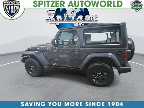 Used 2025 Jeep Wrangler Sport image 6