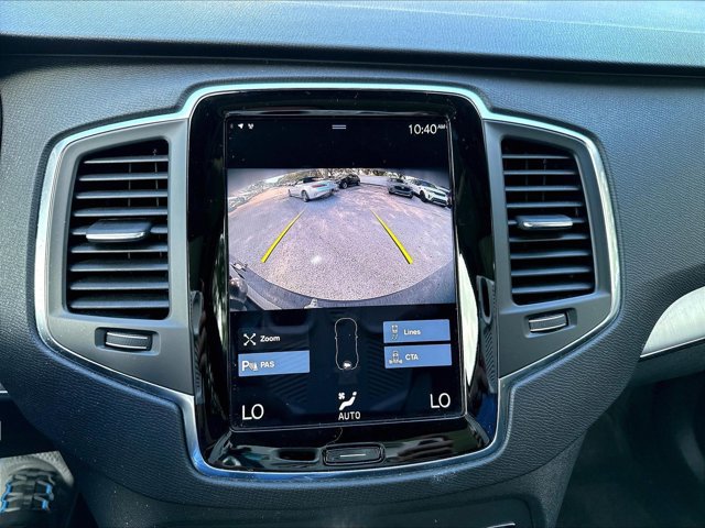 Used 2022 Volvo XC90 T5 Momentum FWD image 22