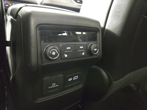 Certified 2021 GMC Acadia AT4 w/ GMC Pro Grade Package image 27