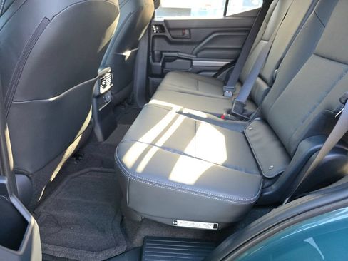 New 2026 Toyota 4Runner TRD Off-Road Premium AWD/4WD image 21