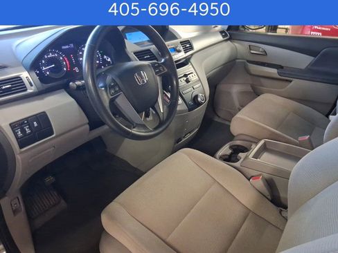 Used 2011 Honda Odyssey EX image 6