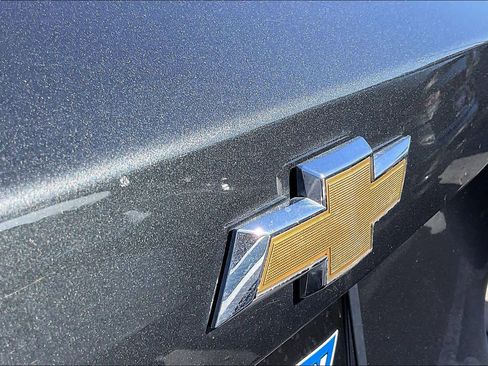 Used 2019 Chevrolet Blazer LT image 8