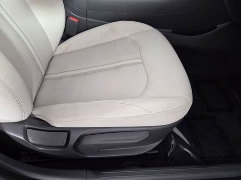 Used 2025 Hyundai Sonata SEL FWD image 31