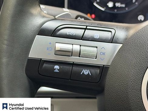 Certified 2025 Hyundai Tucson Limited FWD image 22