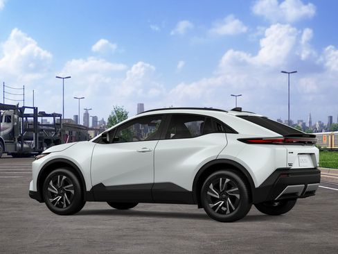 New 2026 Toyota C-HR AWD/4WD image 5
