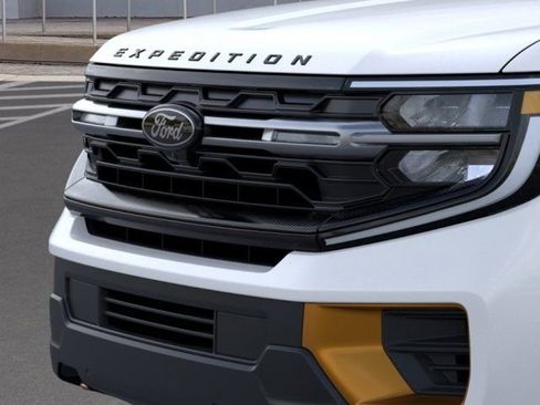 New 2025 Ford Expedition Tremor image 17
