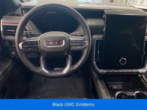 Certified 2025 GMC Yukon Elevation w/ LPO, Yukon Black Package AWD/4WD image 7