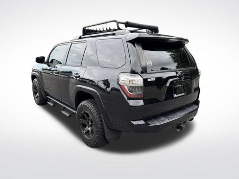 Used 2022 Toyota 4Runner Trail Special Edition AWD/4WD image 7