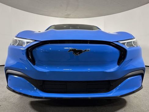 Used 2022 Ford Mustang Mach-E Premium image 26