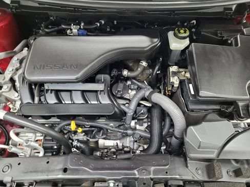 Used 2018 Nissan Rogue Sport SV image 30