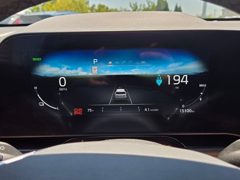Used 2024 Kia Niro Wind w/ Wind Preserve Package FWD image 23