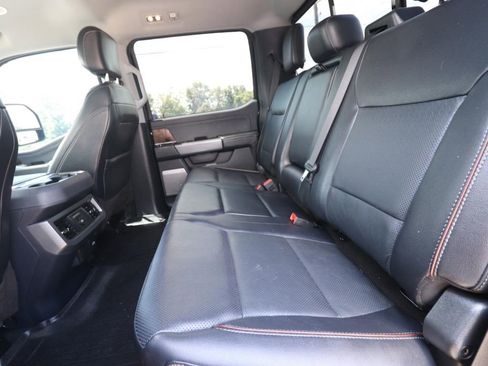 Used 2023 Ford F250 Lariat w/ Lariat Ultimate Package AWD/4WD image 9
