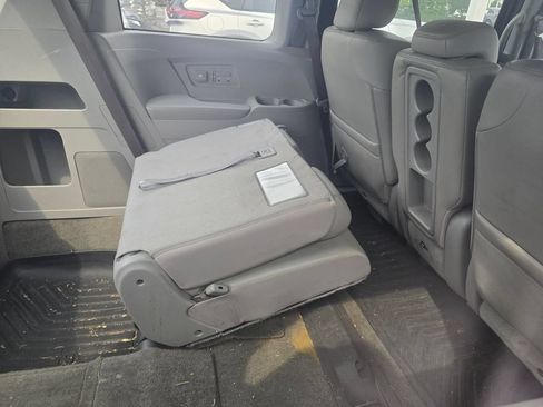 Used 2014 Honda Odyssey EX-L image 11