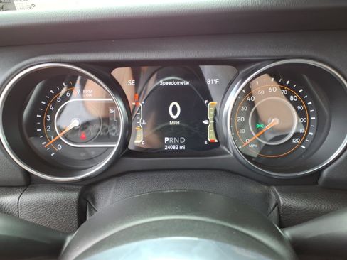 Used 2021 Jeep Gladiator Overland w/ Popular Equipment Package image 25