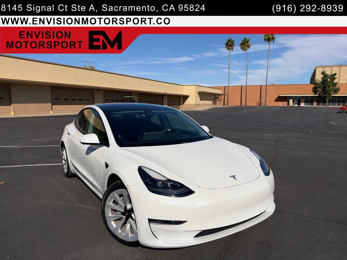 Used 2021 Tesla Model 3 Standard Range Plus RWD image 1