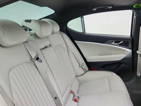 Used 2026 Genesis G70 3.3T Sport Prestige RWD image 27