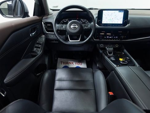 Used 2022 Nissan Rogue SL w/ SL Premium Package image 3