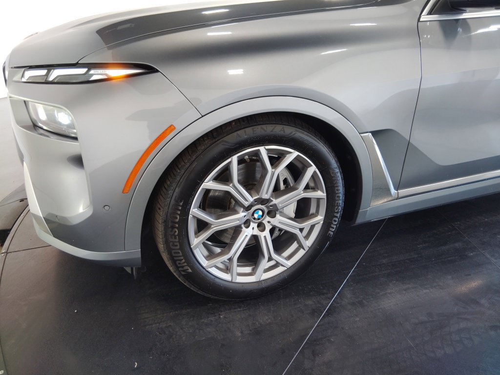 Used 2023 BMW X7 xDrive40i w/ Premium Package AWD/4WD image 55