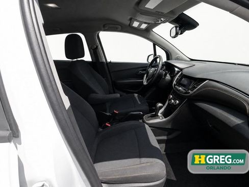 Used 2019 Chevrolet Trax LS FWD image 15