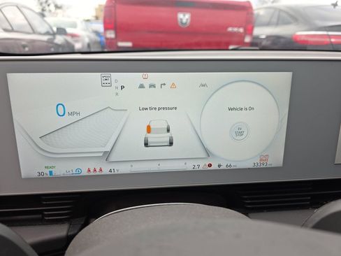 Used 2024 Hyundai Ioniq 5 SEL image 9