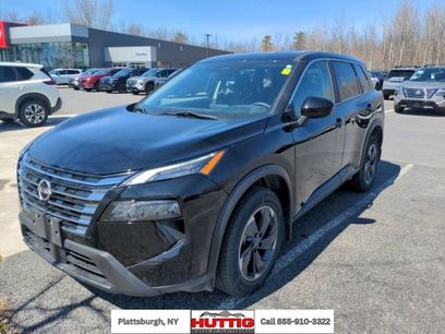 Used 2024 Nissan Rogue SV