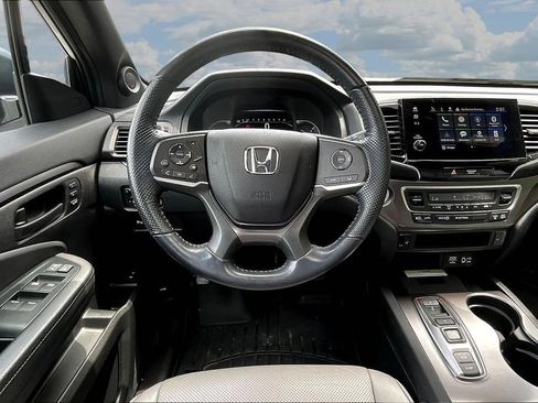 Used 2023 Honda Passport EX-L image 10