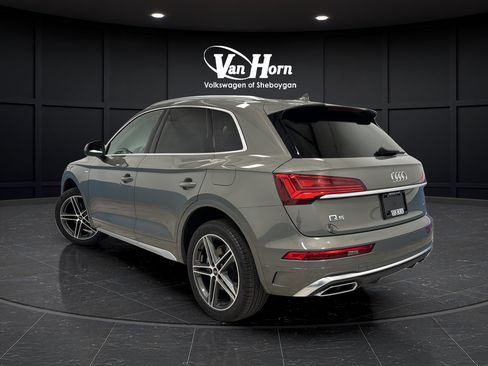 Used 2025 Audi Q5 e Premium Plus w/ Premium Plus Package AWD/4WD image 5