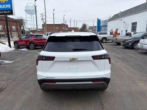 New 2026 Chevrolet Equinox LT w/ Convenience Package II image 5